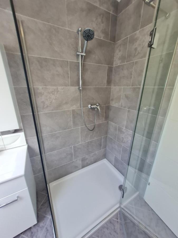 Aparts Lakeview -Gerlitzen -Ossiacher See -Ski Tratten  외부 사진